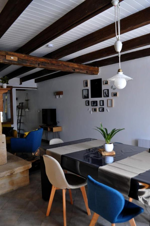 Les Antonins Villa Marville Bagian luar foto